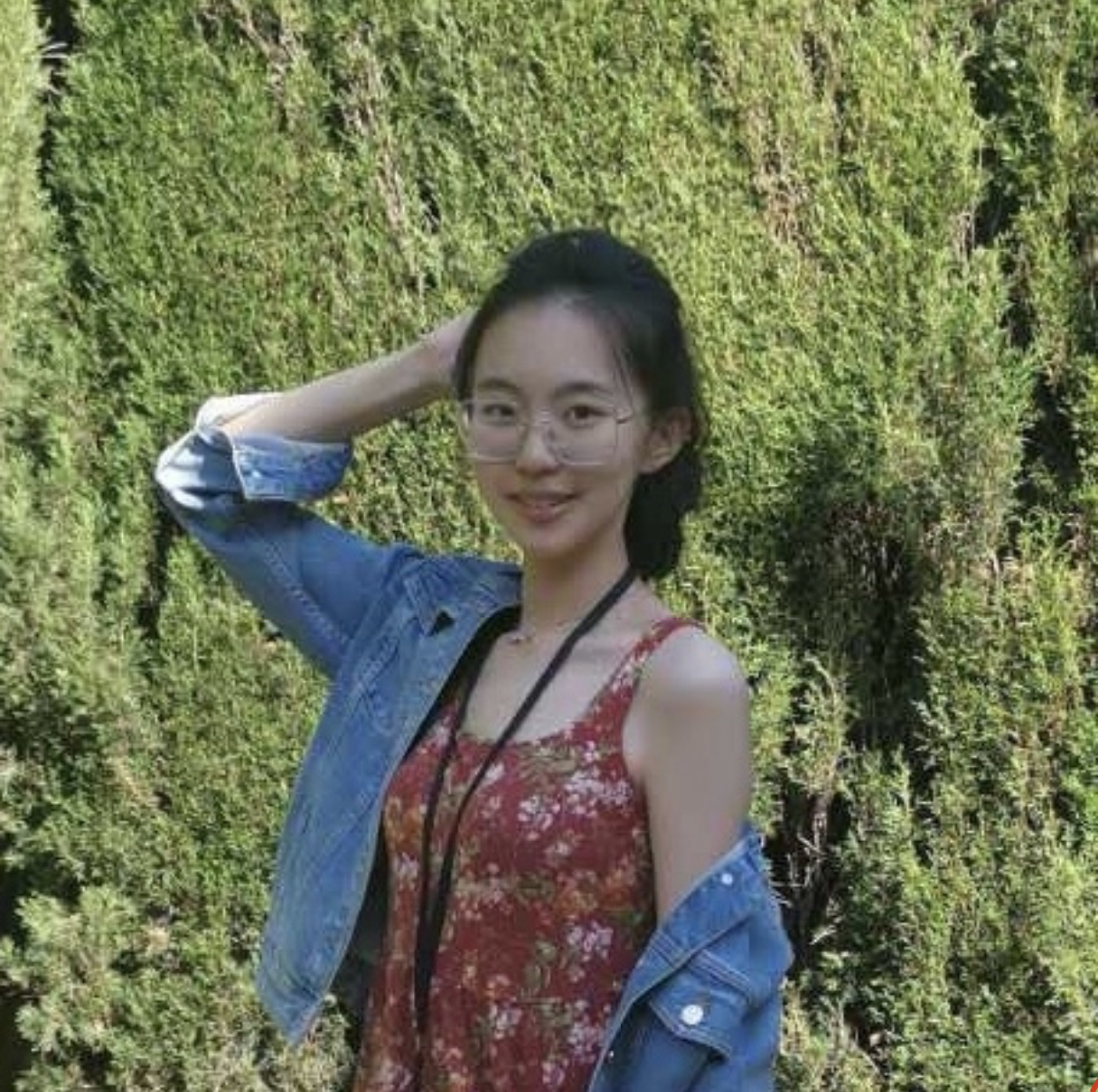 Serena Zhang